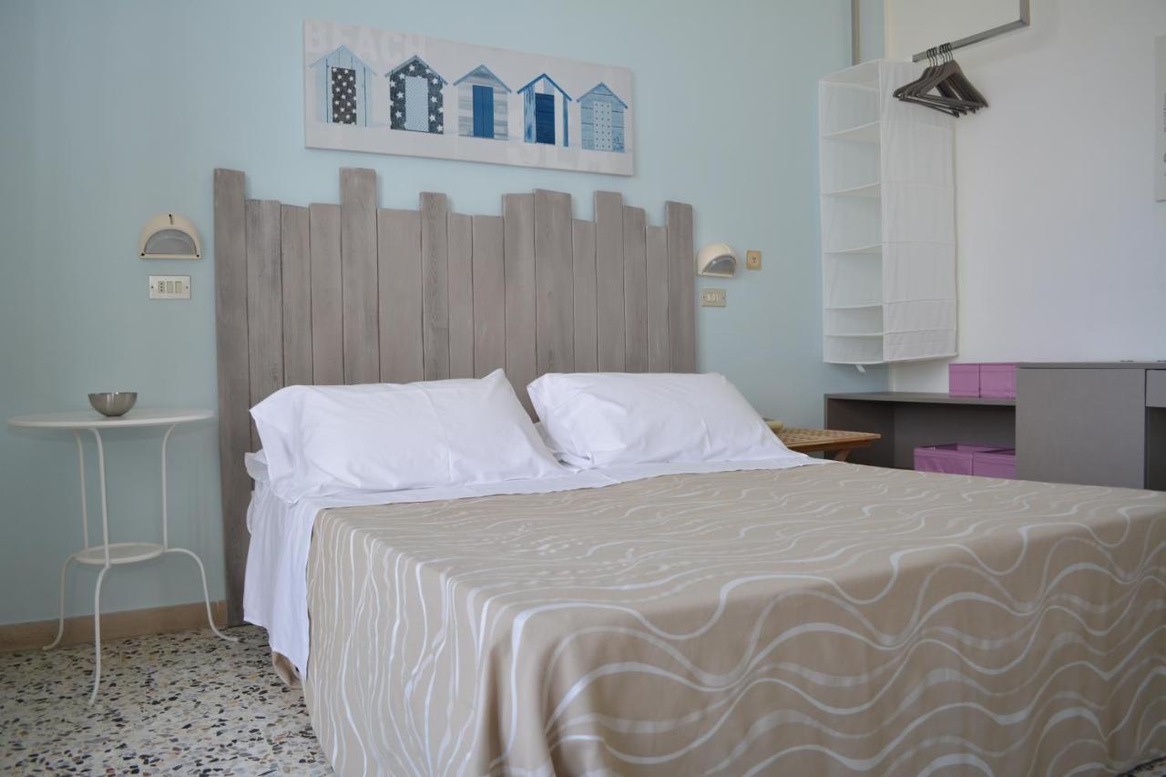 Hotel Viamare Милано Мартима Екстериор снимка